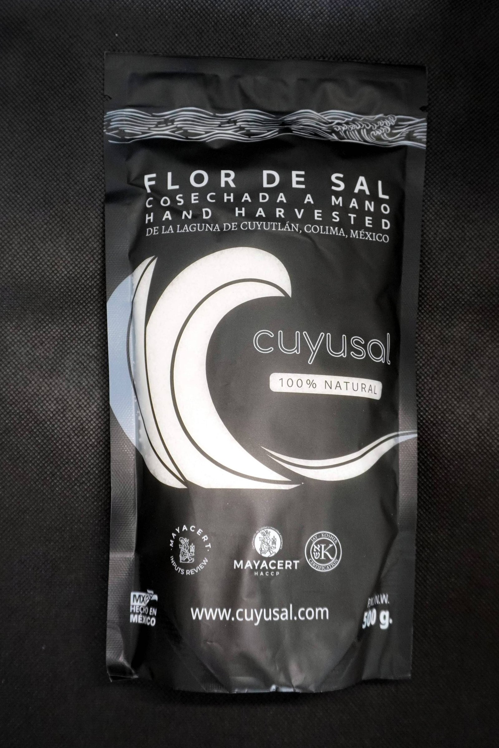 Flor de Sal Cosechada en Superficie